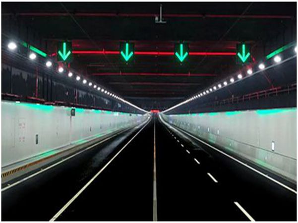 The Role Of LED Traffic Display Screens At The Shenzhen-Zhongshan Bridge